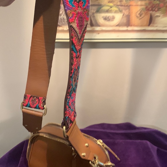 Brian Atwater, Crossbody bag EUC - Picture 2 of 12